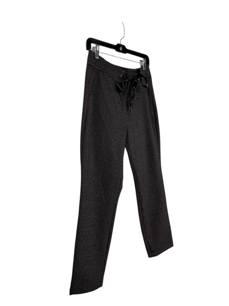 CHICOS SLIM ANKLE PANT