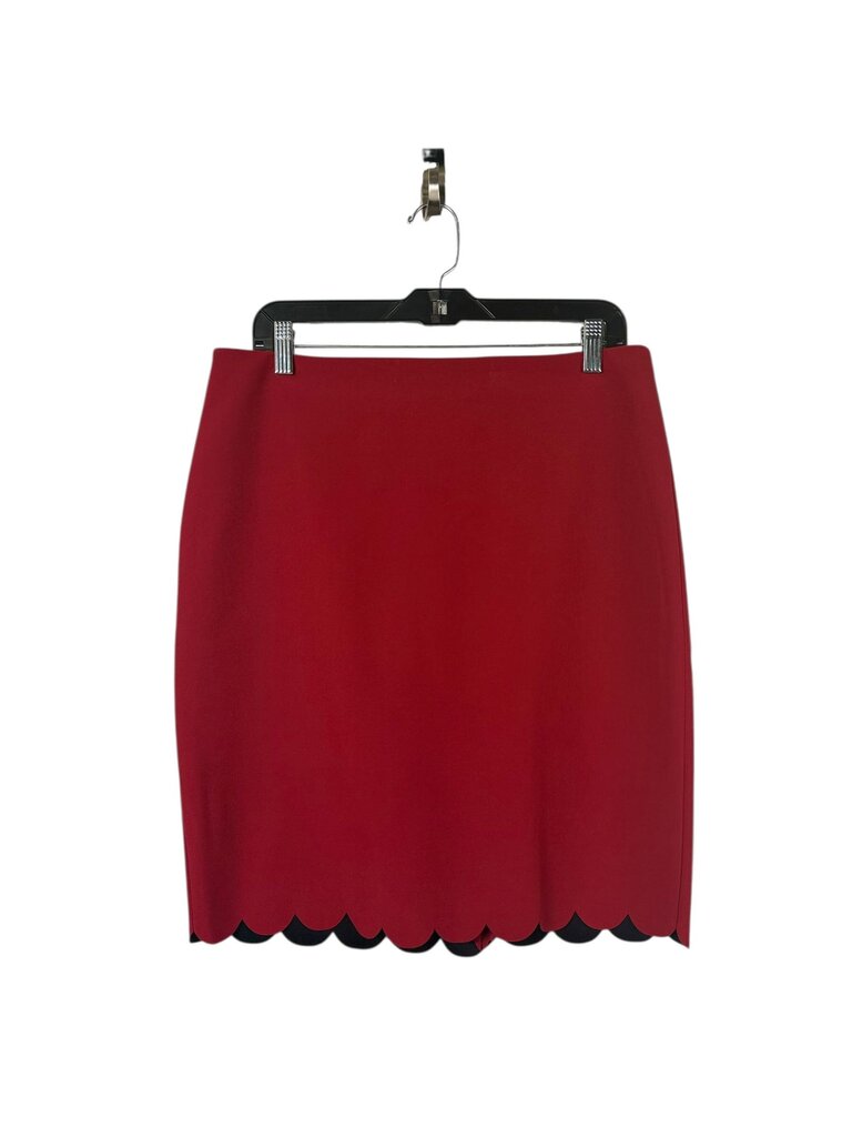 BANANA REPUBLIC SCALLOPED PENCIL SKIRT