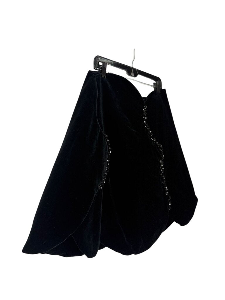 SIMONE ROCHA EMBELLISHED SCALLOPED VELVET SKIRT