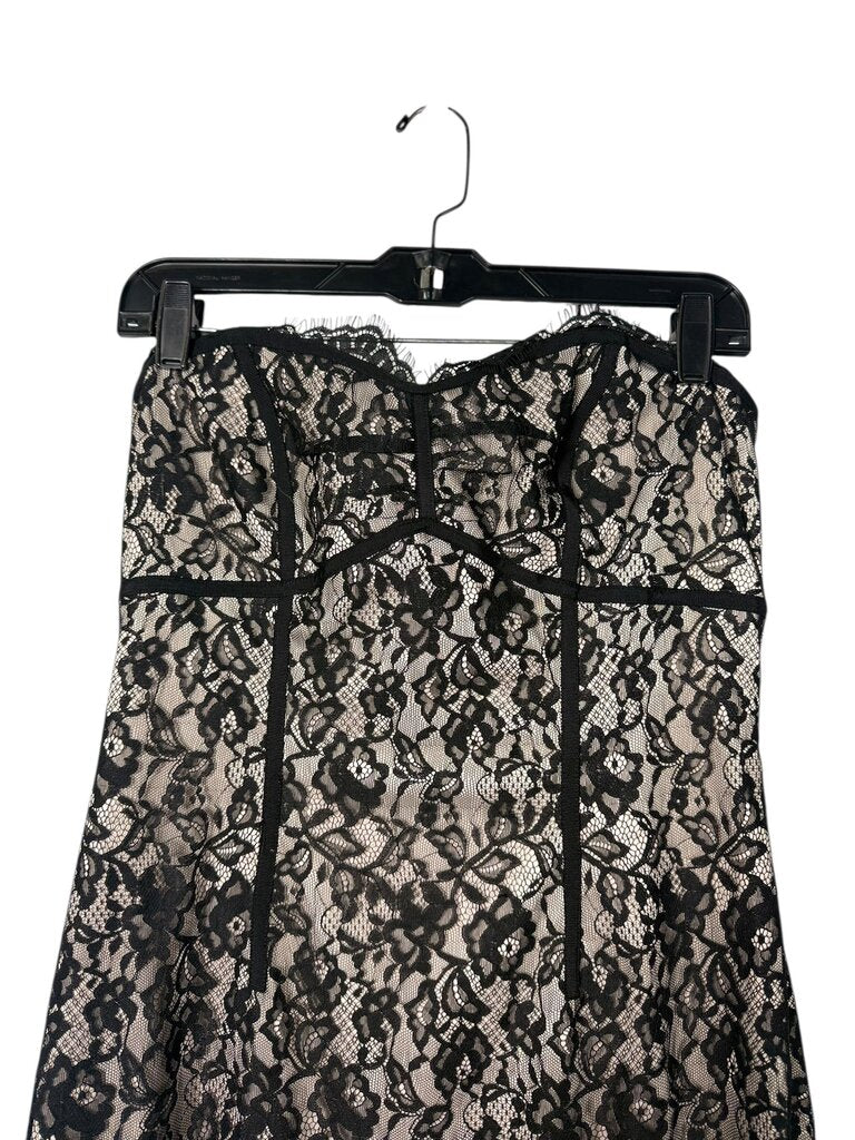 WHITE HOUSE BLACK MARKET STRAPLESS LACE DRESS