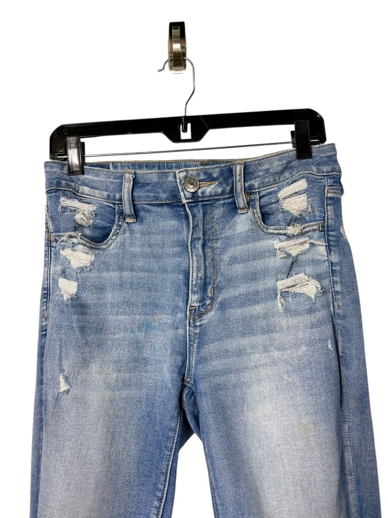 AMERICAN EAGLE DISTRESSED SKINNY JEANS