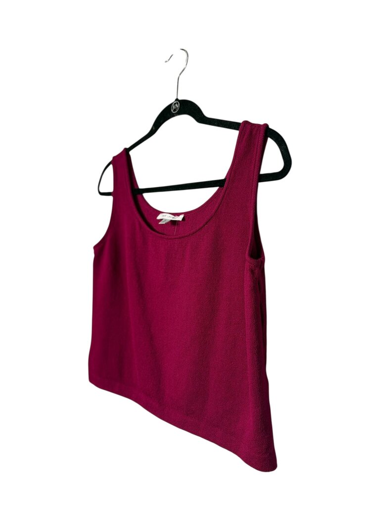 ST. JOHN SLEEVELESS KNIT TANK