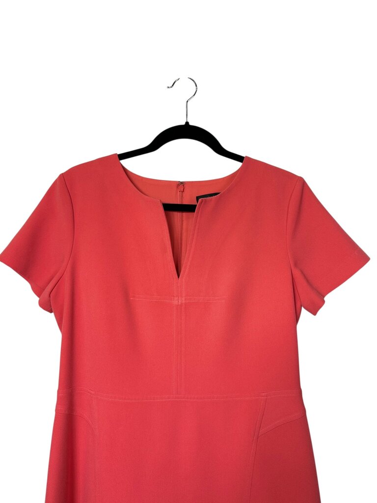 BANANA REPUBLIC SPLIT NECK DRESS