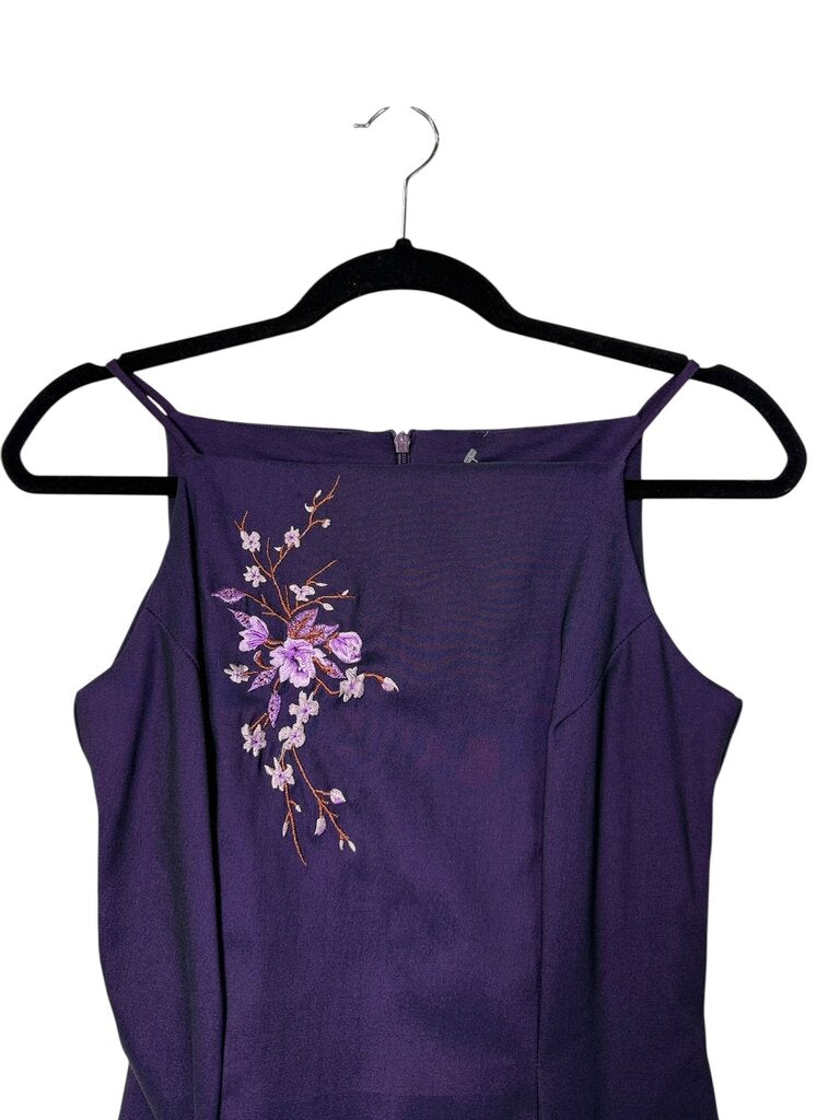 CDC PETITES FLORAL EMBROIDERED DRESS