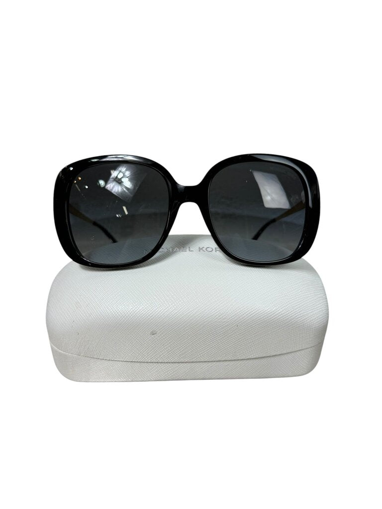MICHAEL KORS LARGE SQUARE SUNGLASSES