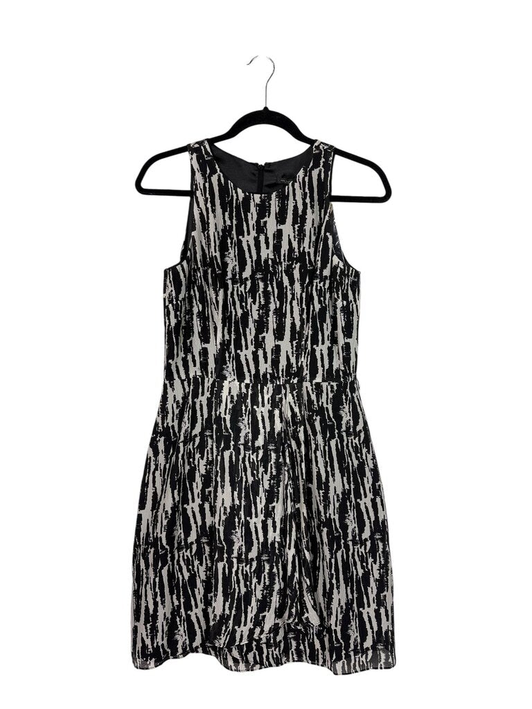 ANN TAYLOR SILK ABSTRACT DRESS