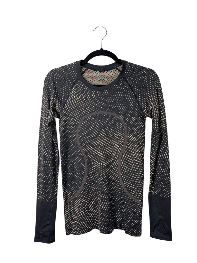 LULULEMON FITTED POLKA DOT TOP