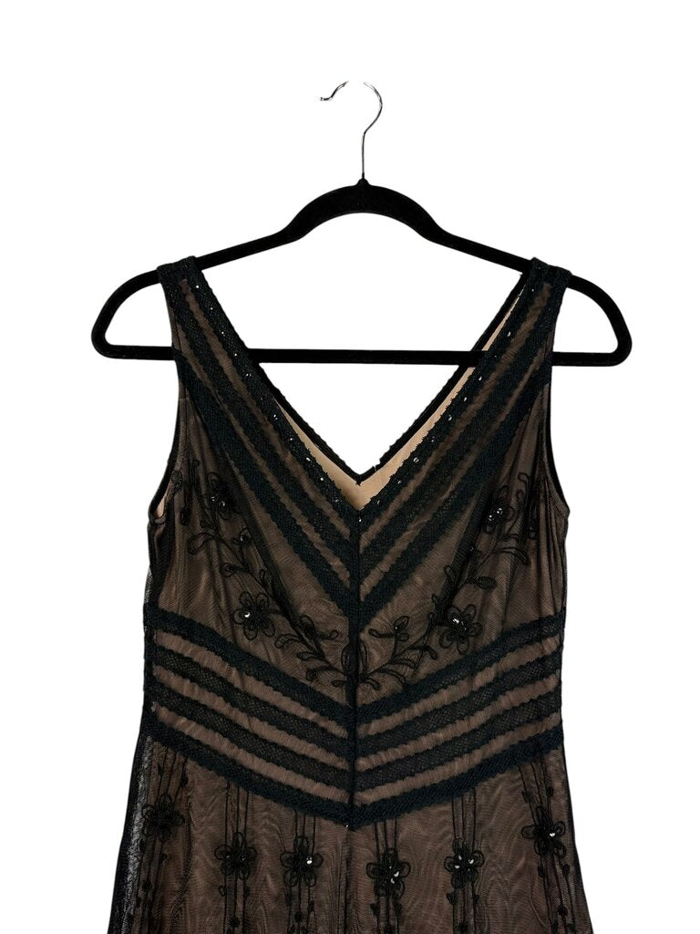BCBCMAXAZRIA BEADED LACE DRESS