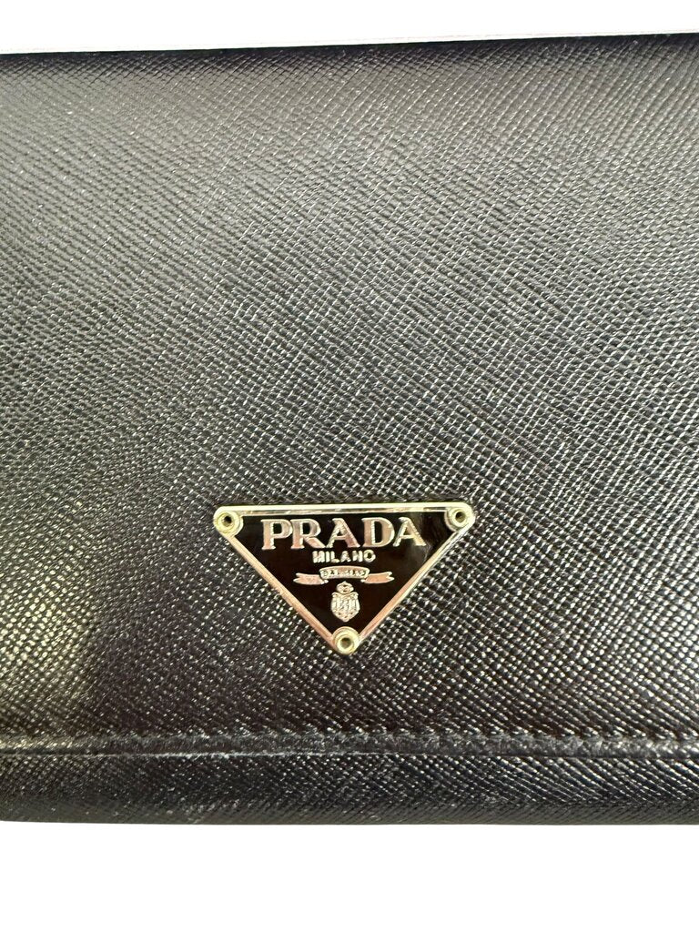 AUTHENTIC PRADA SAFFIANO LEATHER FLAP WALLET