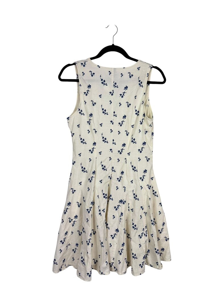 UNIVERSAL THRED FLORAL BUTTON DRESS