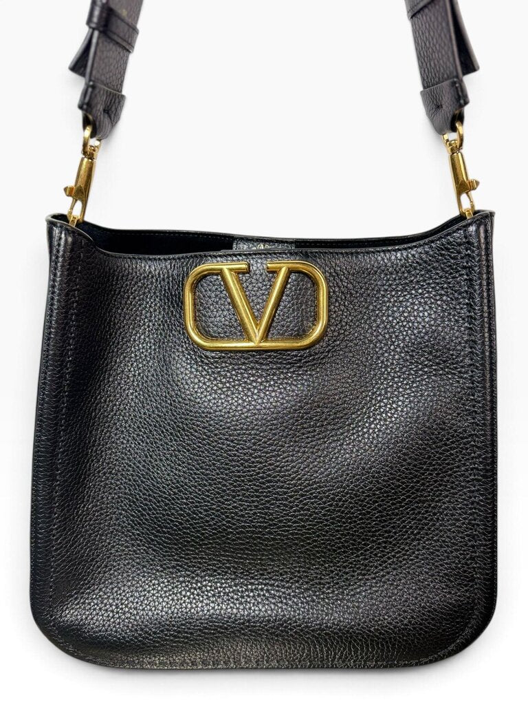 AUTHENTIC VALENTINO PEBBLE LEATHER SHOULDER BAG