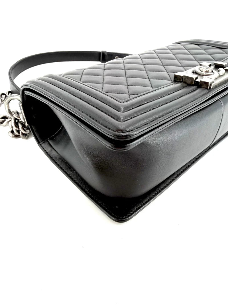 RAFFLE 1 FOR $10 - Chanel Boy Bag