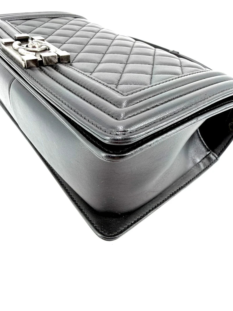 RAFFLE 1 FOR $10 - Chanel Boy Bag