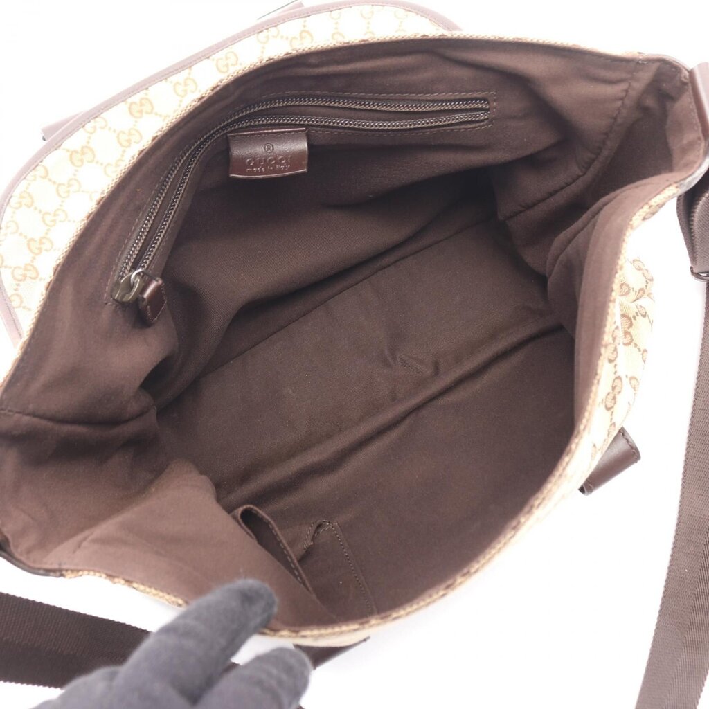 AUTHENTIC GUCCI MONOGRAM FLAT MESSENGER BAG