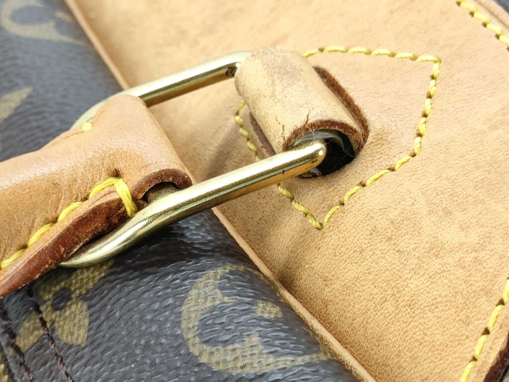LOUIS VUITTON DEAVILLE MONOGRAM BAG