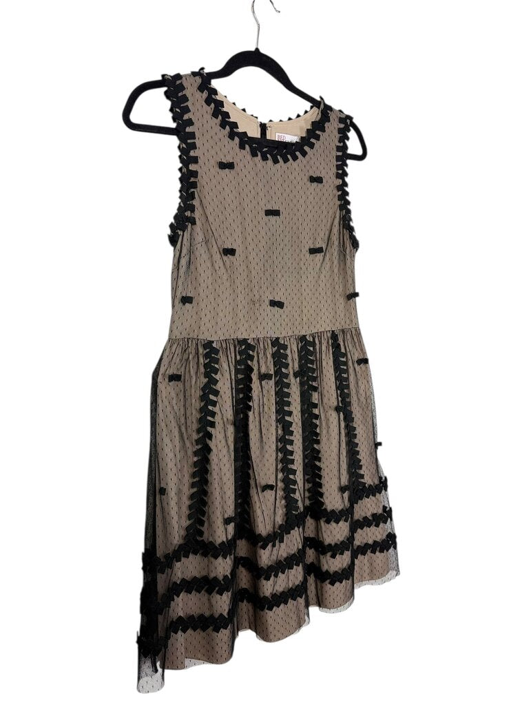 RED VALENTINO LACE BOW DRESS