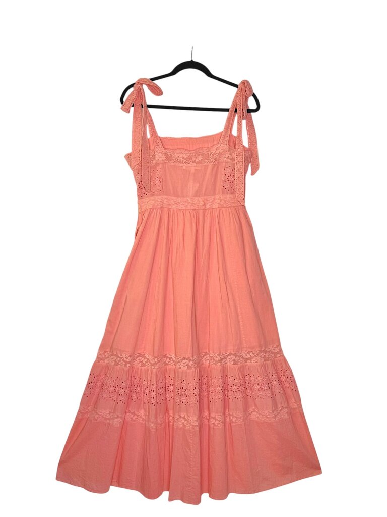 LOVESHACK FANCY EYELET & LACE TIERED MAXI DRESS