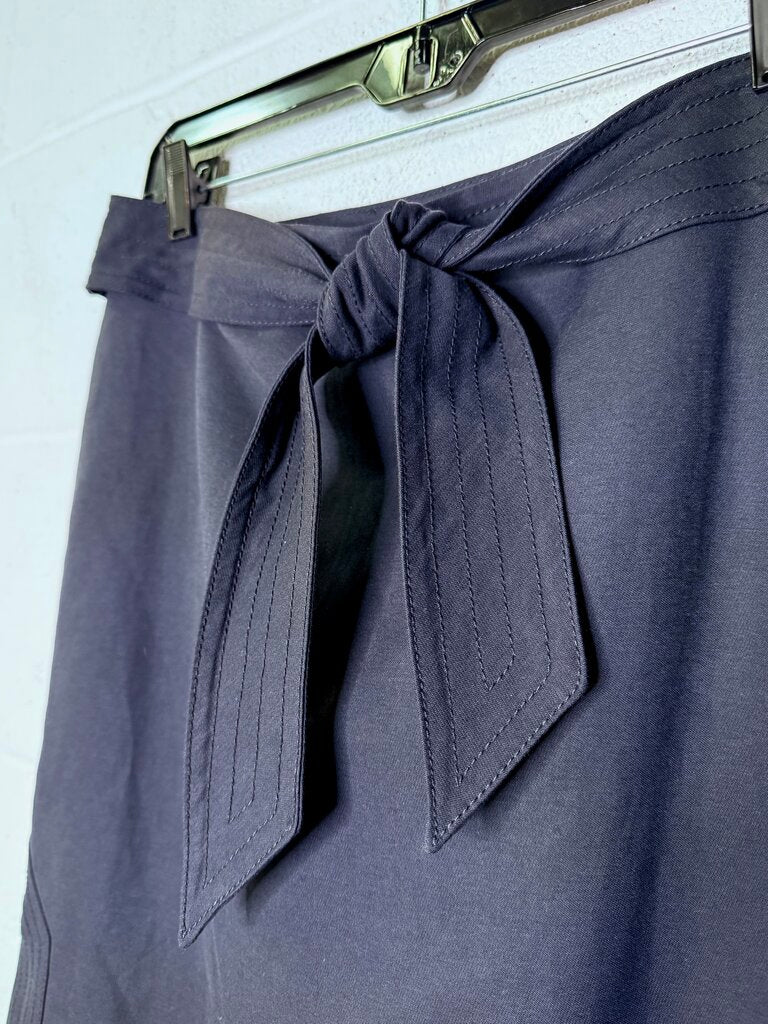 TALBOTS EMBROIDERED TIE BELT SKIRT
