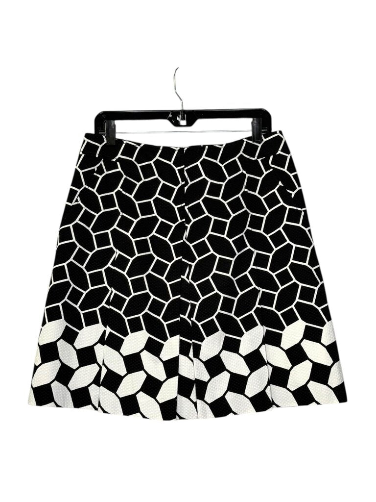 TALBOTS GEO PRINT A LINE SKIRT
