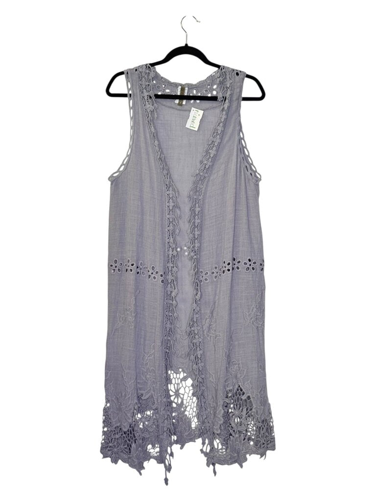 XCVI GUAZY EYELET TOPPER
