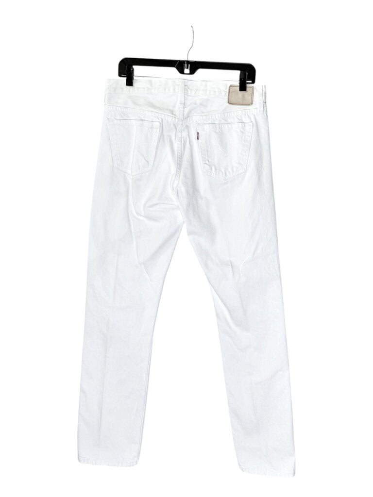 LEVI'S STRAIGHT LEG JEAN