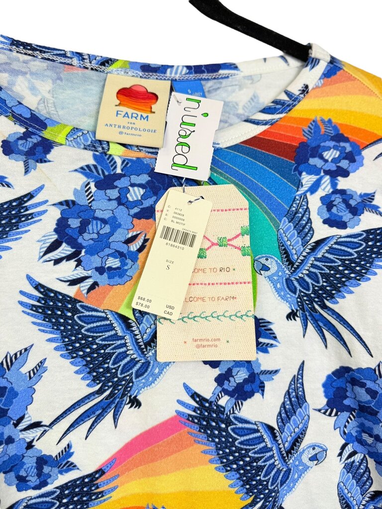 FARM FOR ANTHROPOLOGIE RAINBOW & PARROT TEE SHIRT