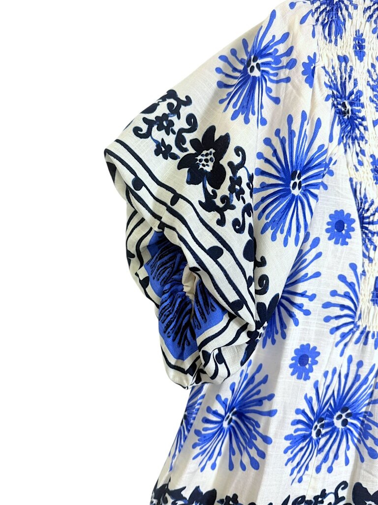 UMGEE GEO FLORAL SMOCKED SPLIT NECK TOP