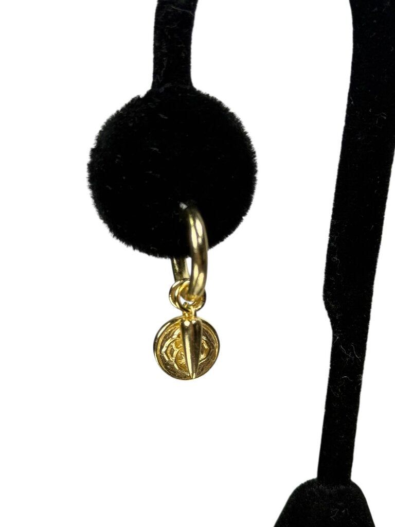 KENDRA SCOTT DIRA COIN DANGLE HUGGIE EARRINGS