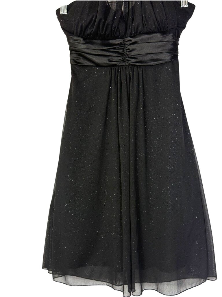 SPEECHLESS SHIMMER HALTER COCKTAIL DRESS