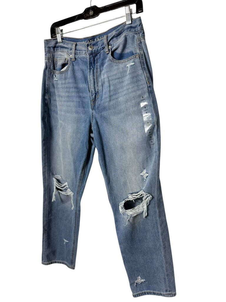 AMERICAN EAGLE MOM JEAN