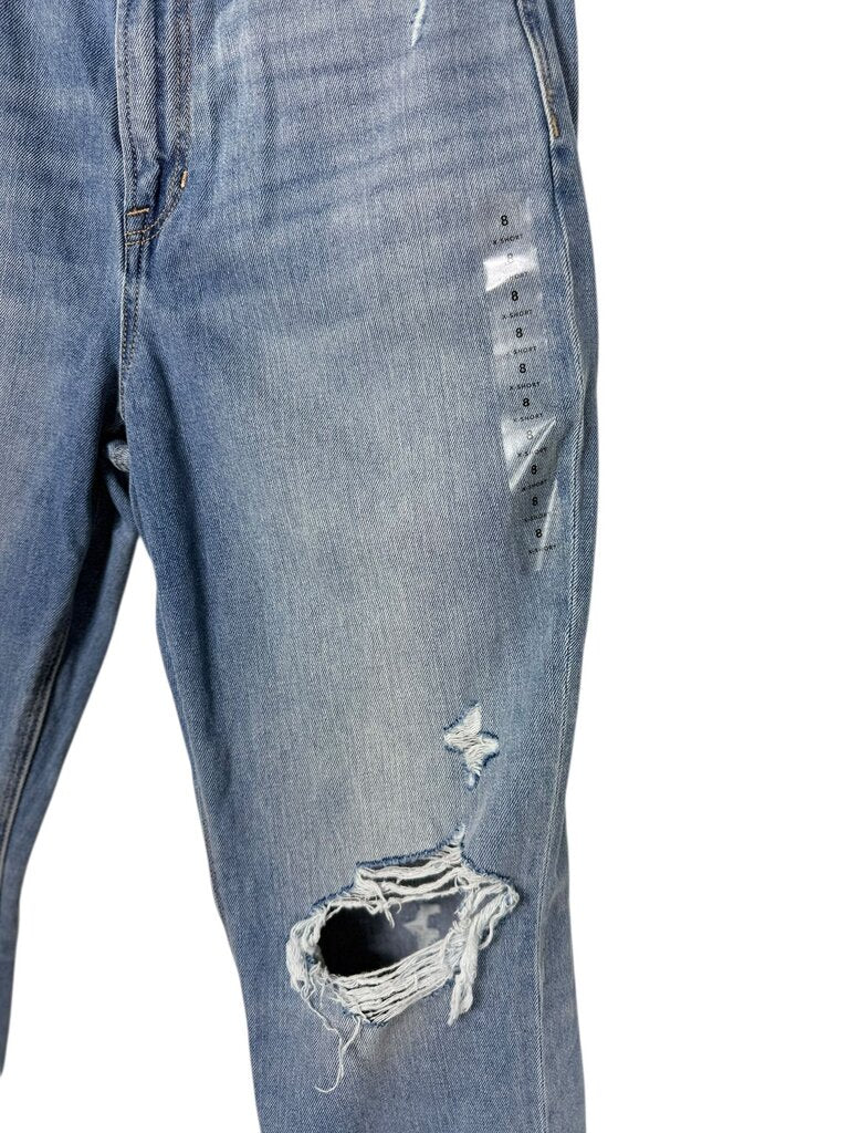AMERICAN EAGLE MOM JEAN