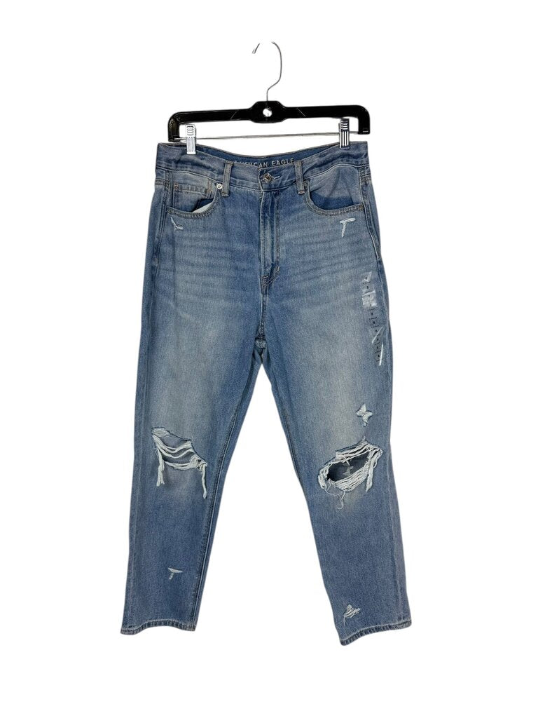 AMERICAN EAGLE MOM JEAN