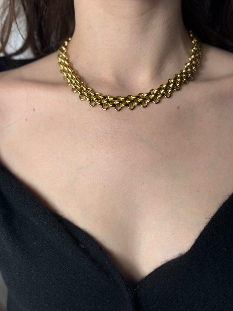 ADJUSTABLE CHAIN LINK NECKLACE