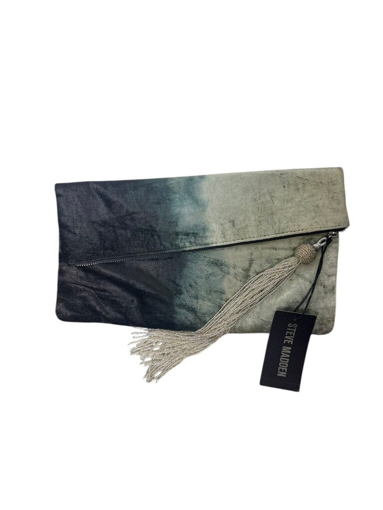 STEVE MADDEN BJASMINE CLUTCH