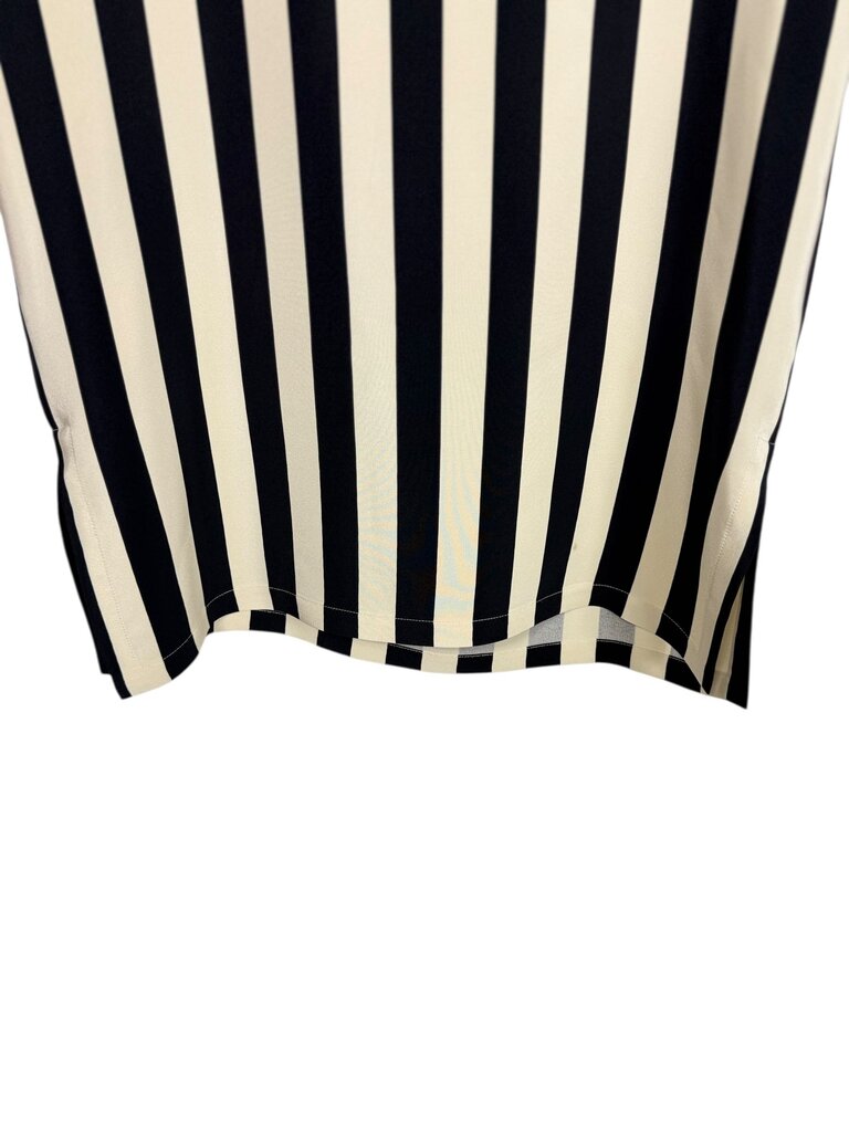 BCBGMAXAZRIA STRIPE SHIFT WITH BELT