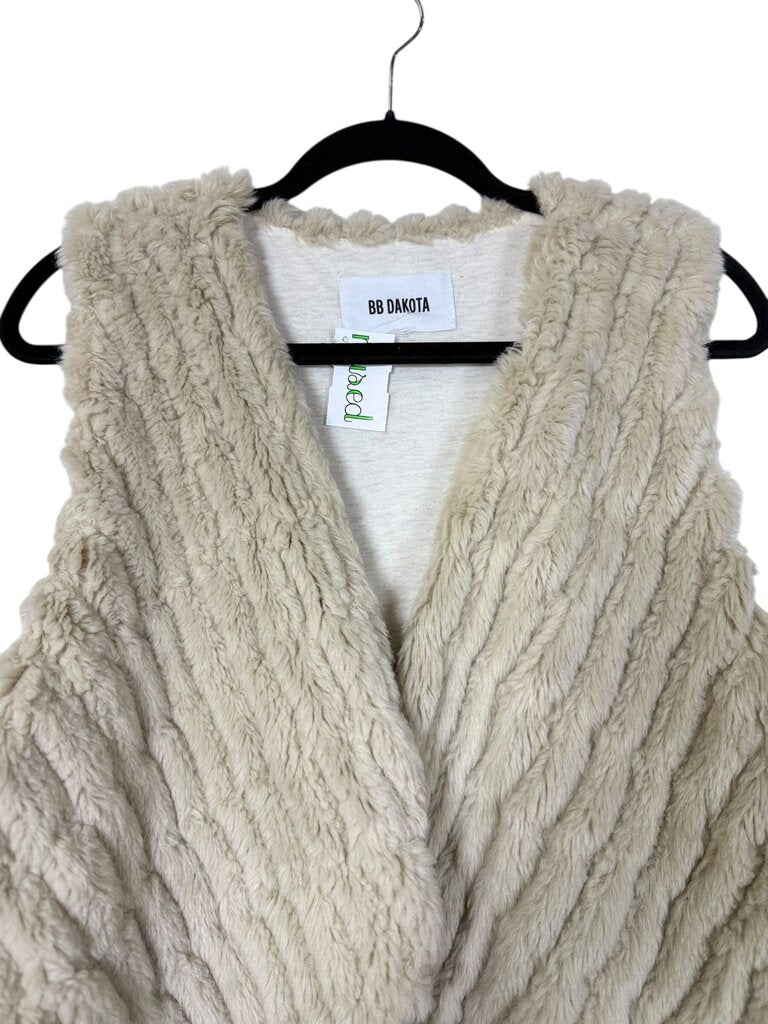 BB DAKOTA FAUX FUR VEST