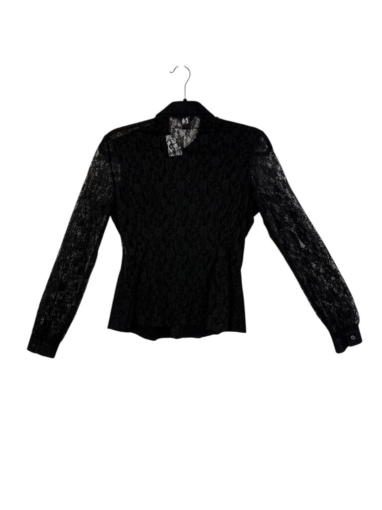 MODA INTERNATIONAL LACE BUTTON DOWN