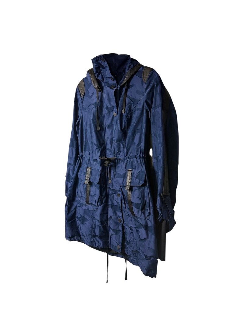 BLANC NOIR CAMO RAIN JACKET