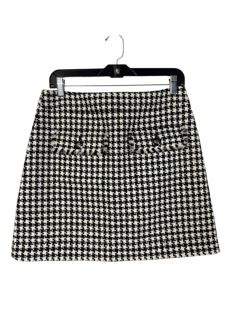 TAHARI TWEED LINED MINI