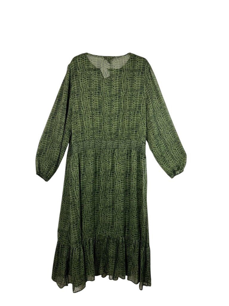 BANANA REPUBLIC SNAKESKIN FLOWY DRESS