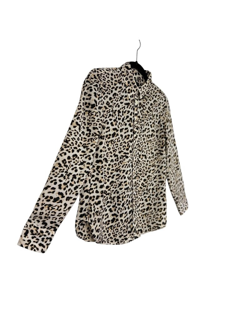 BANANA REPUBLIC CHEETAH PRINT BUTTON DOWN