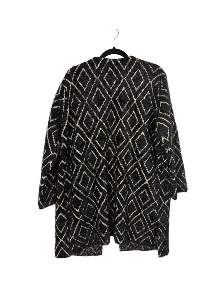 HOSS FUZZY OPEN DIAMOND PATTERN TOPPER