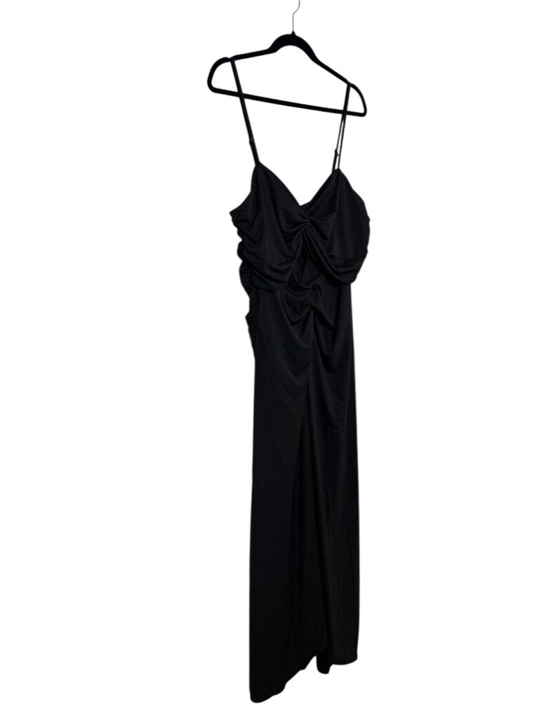 CITY CHIC TWIST FRONT MAXI DRESS