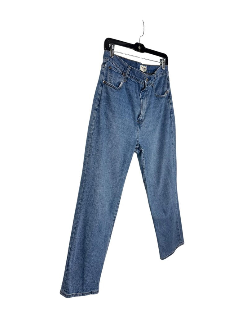 ABERCROMBIE & FITCH ANKLE STRAIGHT ULTRA HIGH RISE JEAN