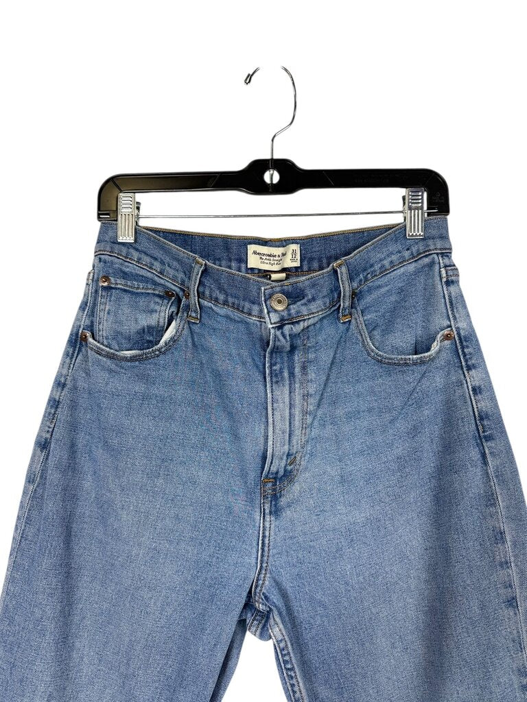 ABERCROMBIE & FITCH ANKLE STRAIGHT ULTRA HIGH RISE JEAN