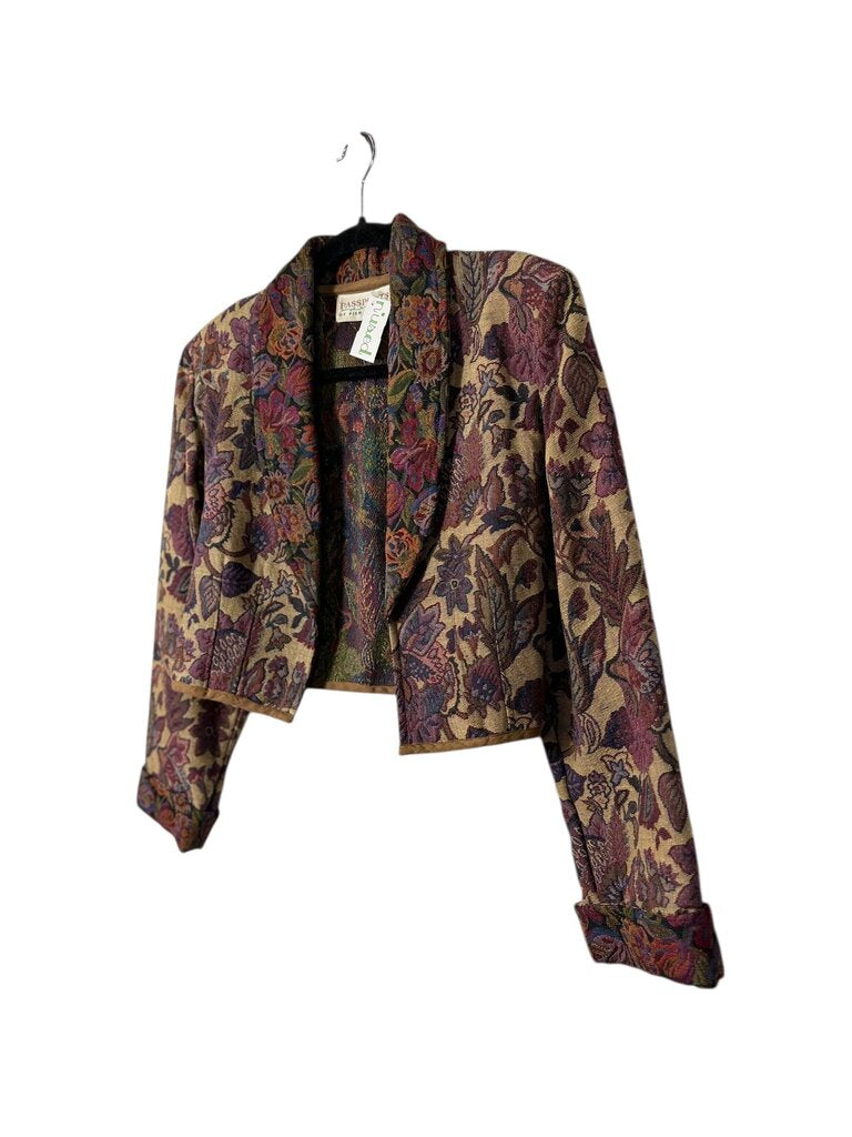 PASSPORTS FLORAL TAPESTRY CROPPED BLAZER