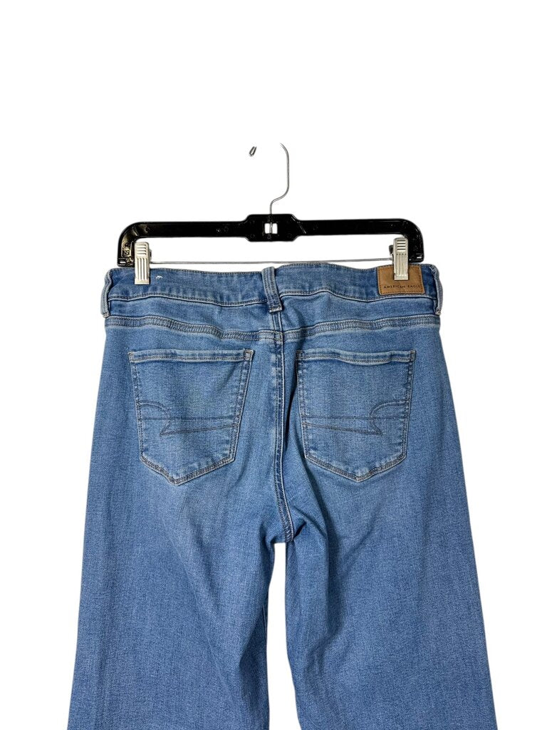 AMERICAN EAGLE FAVORITE BOYFRIEND JEANS