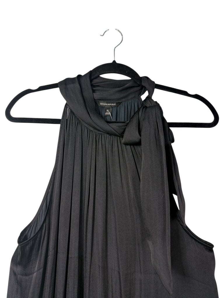BANANA REPUBLIC TIE NECK SLEEVELESS BLOUSE