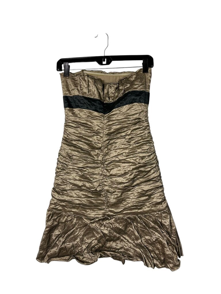 BCBG MAXAZRIA STRAPLESS ORGANZA DRESS