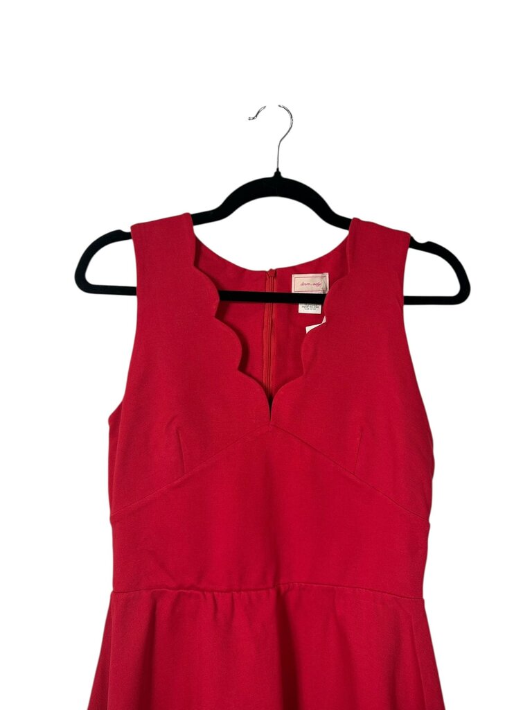 LOVE...ADY SCALLOPED DRESS